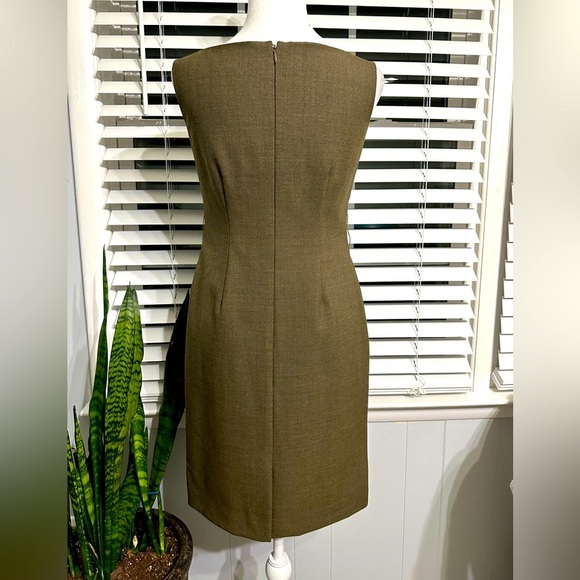 🛍️Anne Klein stretche dress Size 2P excellent condition - Picture 11 of 11
